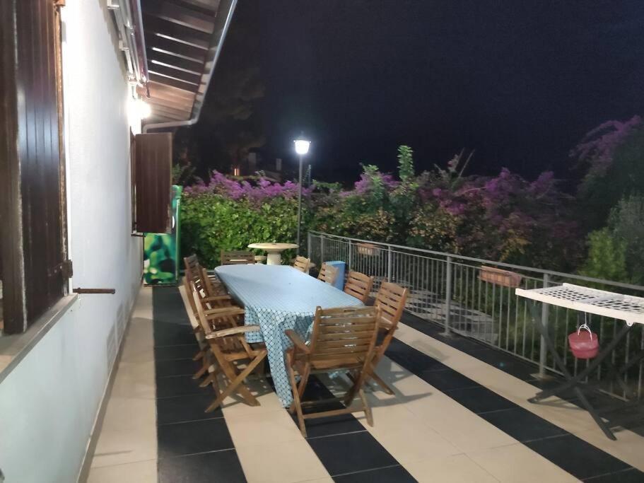Villa La Terrazza Sull'Addaura Palermo Exterior foto